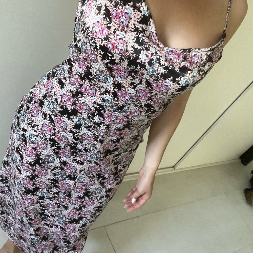 Floral maxi dress fitted.